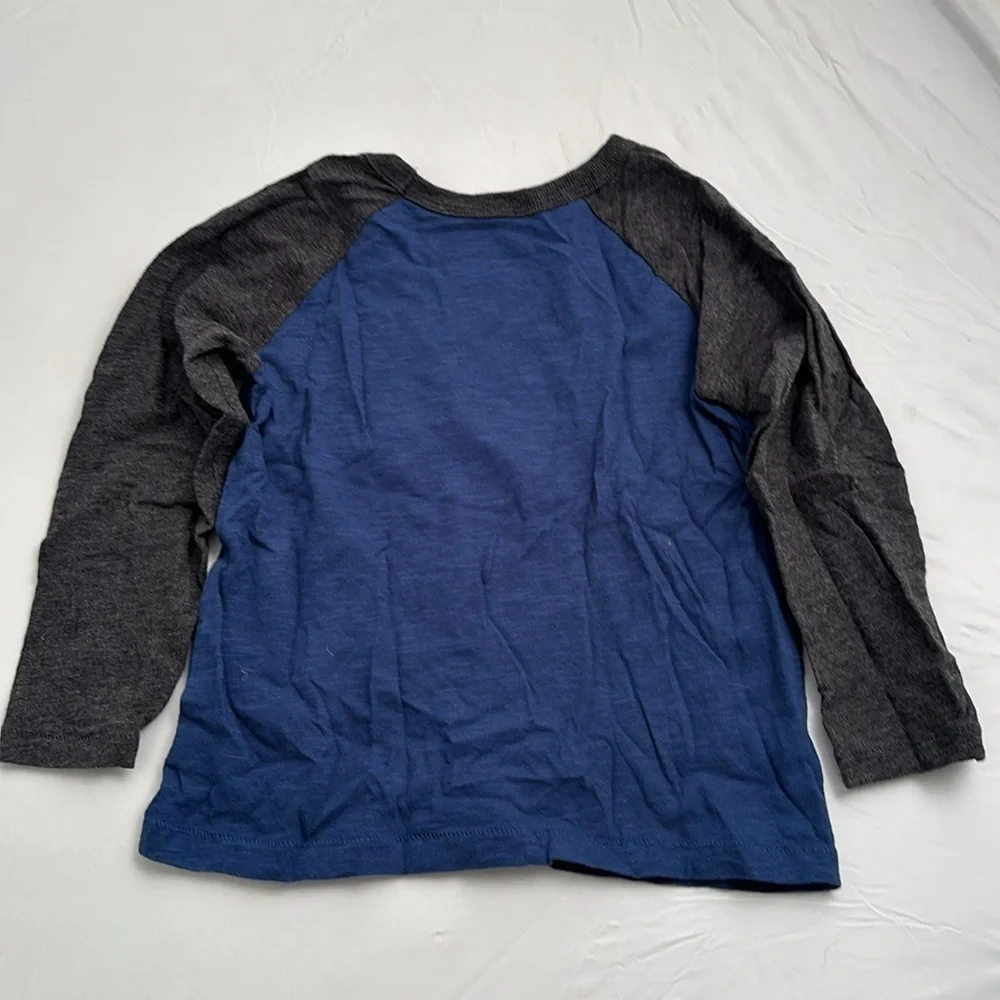 GAP blue black